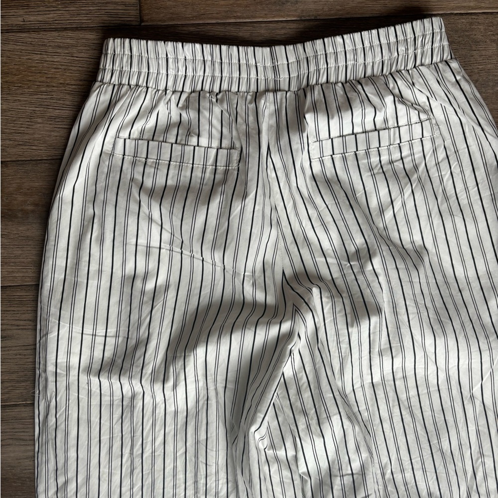 White Fox Boutique Walking Out Striped Pants White Size Small - Picture 6 of 11